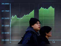 Japan's Nikkei rebounds as US jobs data eases slowdown fears